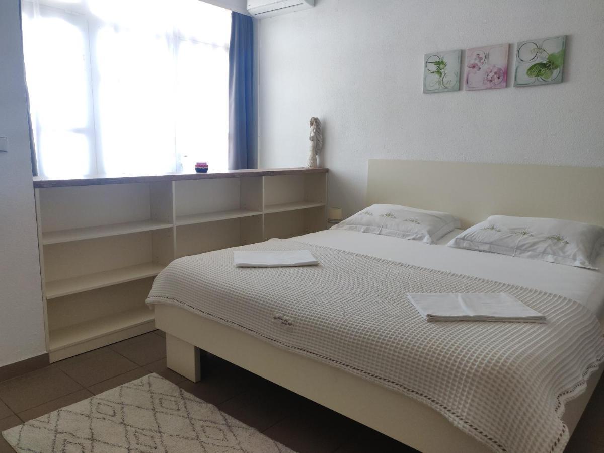 Villa Marija Baska Voda Luaran gambar