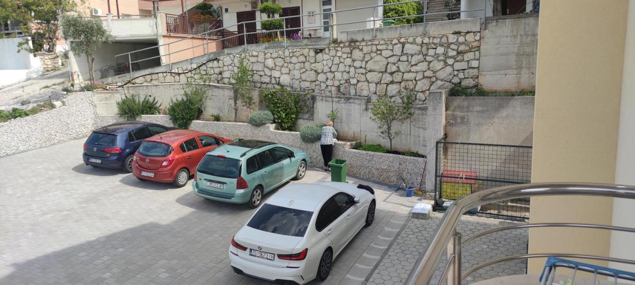Villa Marija Baska Voda Luaran gambar