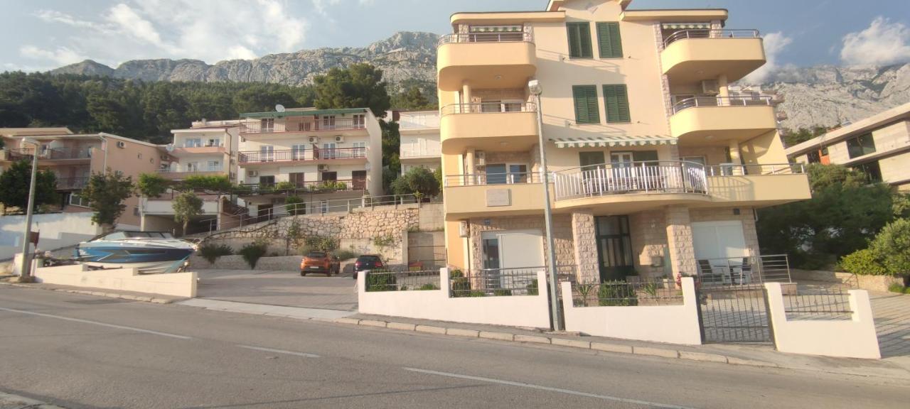Villa Marija Baska Voda Luaran gambar
